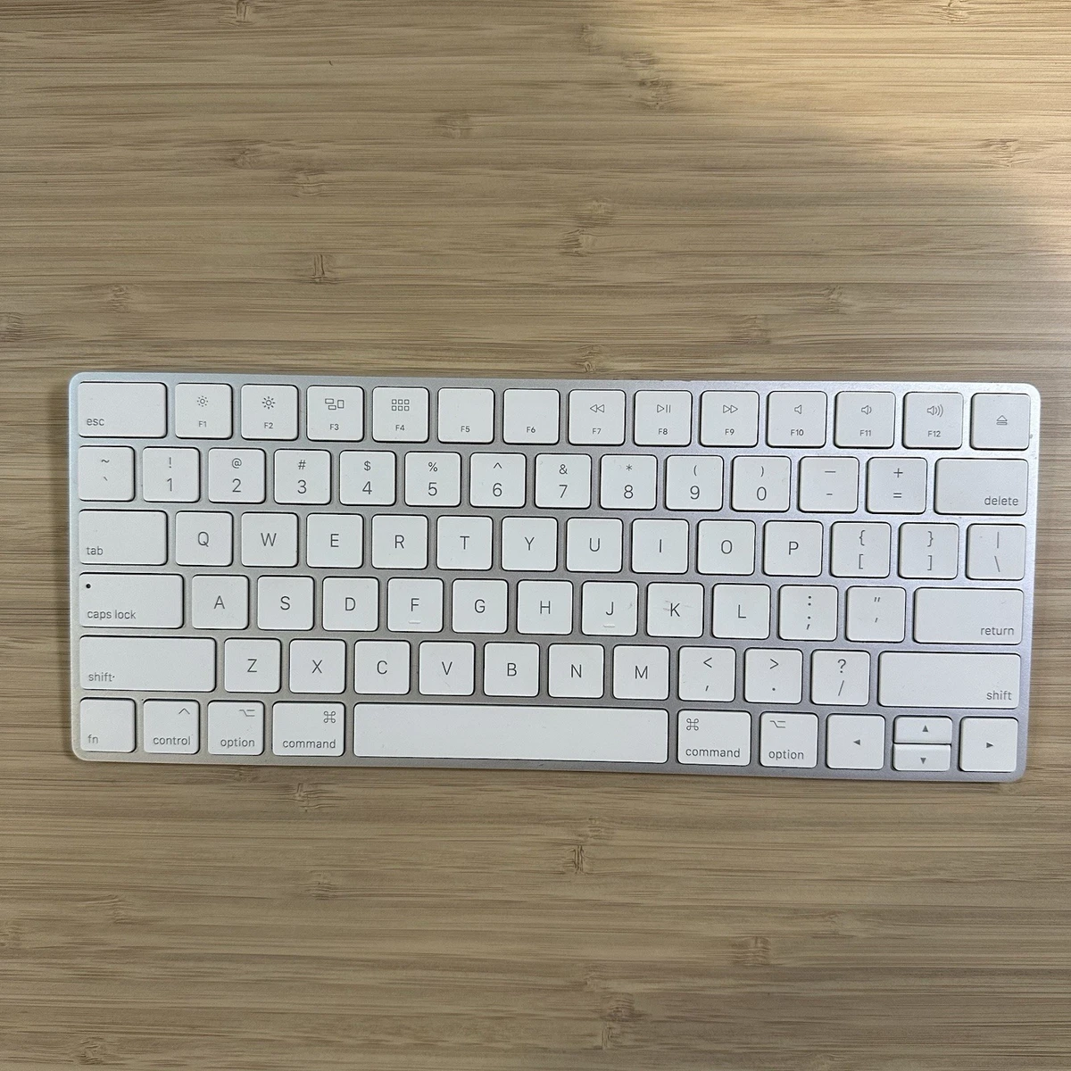 Apple Wireless Keyboard ホワイト Amazon.com: Macally White Wireless Keyboard and Mouse Combo
