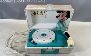 Vintage Walt Disney Mickey Mouse Portable Record Player - Untested - Picture 1 of 6
