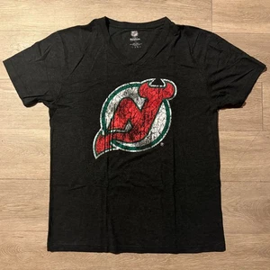 New Jersey Devils V-Neck Retro Reebok NHL Hockey Shirt L - Picture 1 of 2
