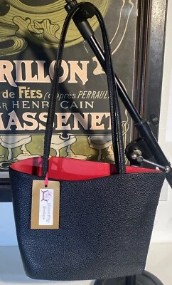 Fashion Italy Genuine Leather Medium Shoulder Bag Cleo & Patek Italy - Image 1 of 4