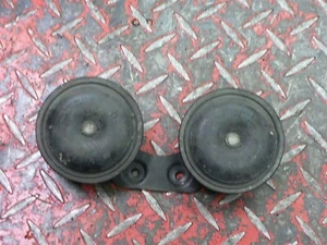 02 2002 Kawasaki Concours ZG1000 Horns with Bracket - Picture 1 of 1