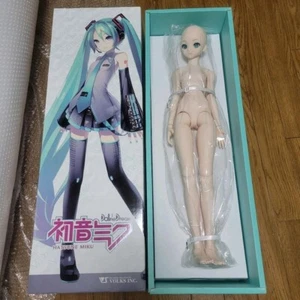 Doll Hatsune Miku Character Vocal Series 01 1st DD Dollfie Dream VOLKS 580mm - Picture 1 of 5