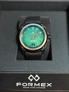 Formex Essence Leggera 41mm Chronometer Mamba Green with extra strap - Picture 1 of 14