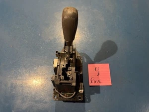 Palanca de cambios de piso de transmisión Nissan Armada 2004-2015 5,6 L AT con perilla OEM - Imagen 1 de 4