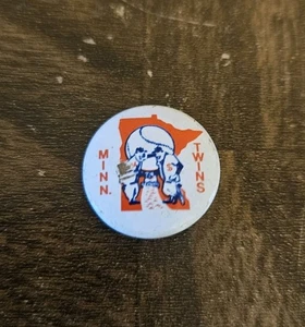 VTG Minnesota Twins- MLB Baseball Metal Pin Button  7/8" (Creative House- USA) - Picture 1 of 3