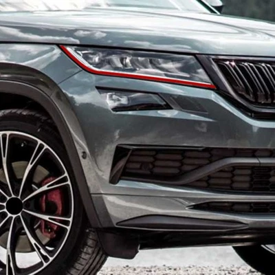 Devil Eye® Scheinwerfer Folie Stripe für KodiaqTuning Zubehör Streifen Rot KX004 - Bild 1 von 4