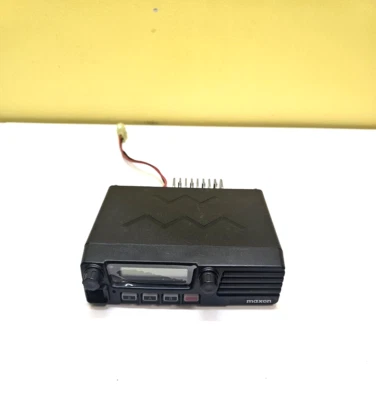 Maxon TM-8000 TM-8402A 400-470 MHz UHF 40 Watt Two Way Radio TM-8402 - Image 1 of 4