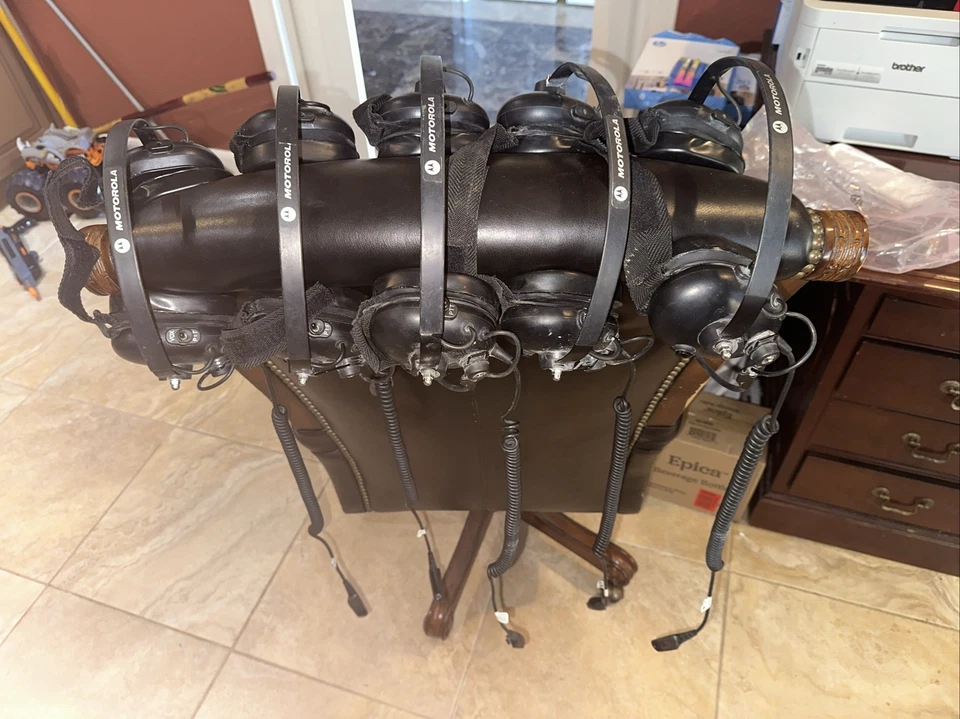 MOTOROLA PMLN5276B HEAVY DUTY HEADSET W/ NOISE CANCELLING BOOM MIC 5 Available - Image 1 of 4