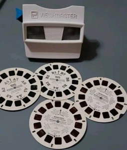 Vintage GAF Viewmaster Slide Viewer Made In USA + 4 Reels Working 1970s - Picture 1 of 8
