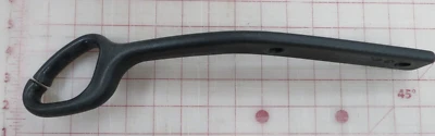 2005-2010 Chevrolet Cobalt / Pontiac G5 - Seat Belt Guide Driver Side (Ebony) Foto 1 de 4