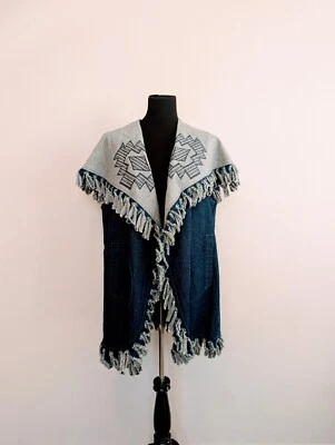 RARA Chaqueta con Capa Bordada Estampado Indio Denim Original Hecha a Mano Marty Wise O/S Foto 1 de 4