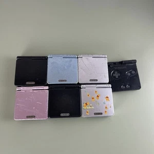 Consola Nintendo Game Boy Advance SP basura para piezas o reparación - Imagen 1 de 3