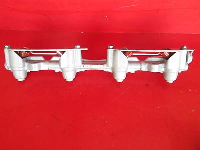 91 92 93 94 95 Toyota Previa Inyector de Combustible Riel Regulador de Presión SUPERCARGADO Foto 1 de 4