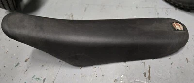 СИДЕНЬЕ KTM EX300 2004 (НЕОРИГИНАЛЬНОЕ) - Изображение 1 из 4