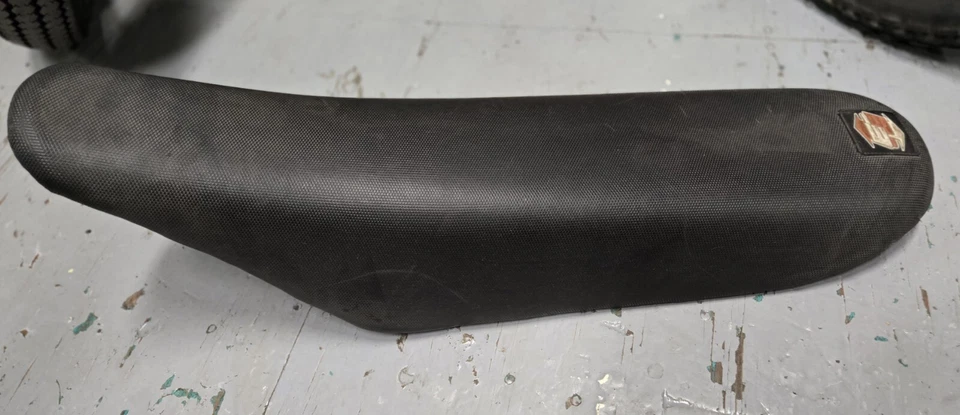 KTM EXC300 2004 ASIENTO (MERCADO DE ACCESORIOS) Foto 1 de 4