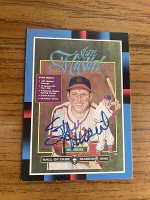 Stan Musial Signed 1987 Hall Of Fame Diamond King #641 Donruss Leaf Auto Card - Image 1 of 2