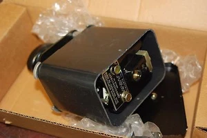GE, 16SB1-CB200-SSM2V, SB-1, Rotary Switch, NEW in Box - Picture 1 of 3