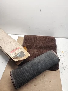 Rear NOS GM Contour Carpet Floor Mats 1#998242 Briar Brown Pair  - Picture 1 of 5