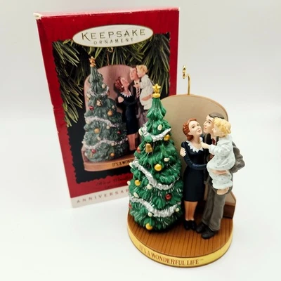 NUEVO ADORNO DE RECUERDO DE SELLO VINTAGE It's a Wonderful Life campana de Navidad 50th Foto 1 de 4
