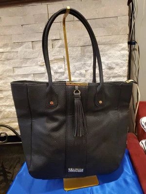 Bolso de hombro KENNETH COLE REACTION de cuero sintético negro  Foto 1 de 3