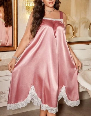 Camisón estilo francés largo con volantes brillante giratorio satinado PLUS 3X 3XL Foto 1 de 4