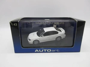 1/43 Autoart Subaru Legacy B4 1999 auto pressofusa bianco - Foto 1 di 4
