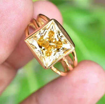 Anillo de mujer de plata esterlina 925 princesa moissanita amarilla de 5,50 quilates certificado AGL Foto 1 de 4