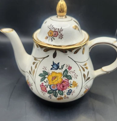 Chatsworth - Arthur Wood - Tetera - Patrón floral - Borde dorado Foto 1 de 4