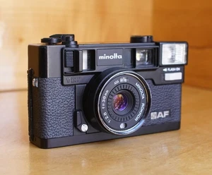 Minolta Hi-Matic AF 35mm Point & Shoot Film Camera Working READ! KE - Bild 1 von 7