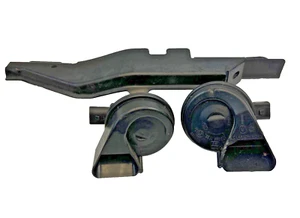 2007-2015 AUDI Q7 LEFT & RIGHT LOW HIGH TONE NOTE SIGNAL HORN W/ BRACKET OEM - Picture 1 of 7