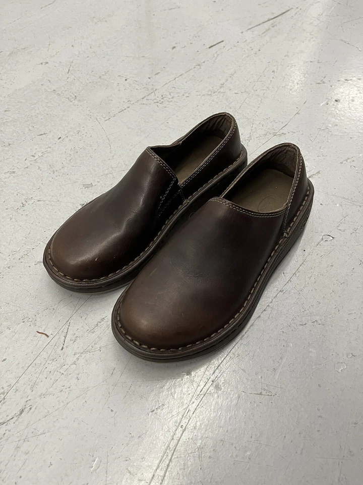 Sapato Feminino Chaco Zaagh Gunnison Couro Marrom Sola Vibram Tamanho 6.5 Tamanco Slip On - Imagem 1 de 4
