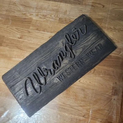 "Letrero de Wrangler Western Wear vintage 20,5"" X9,5""" Foto 1 de 4