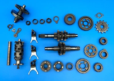 Honda XR200 1985 conjunto de transmisión OEM eje tranny horquillas tambor 85 XR200R Foto 1 de 4