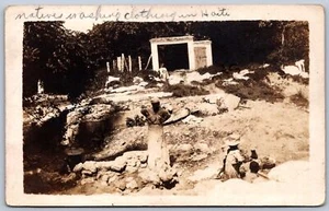 K16/ Haiti Foreign RPPC Postcard c1910 Natives Washing Clothes 433 - Picture 1 of 4