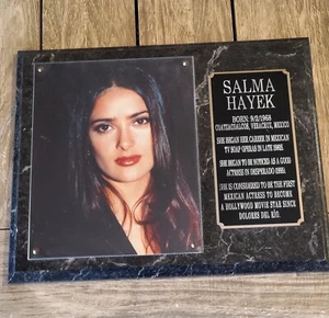 Vintage Salma Hayek Holzwand Hängefoto Gedenktafel - Bild 1 von 5