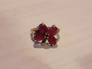 Antique10k yellow gold pink stone flower ring (207) - Picture 1 of 5