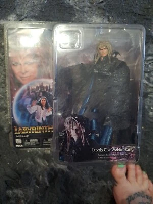 Boneco de ação NECA Labyrinth Jareth The Goblin King 7 polegadas - 6-34482-45503-6 - Imagem 1 de 4