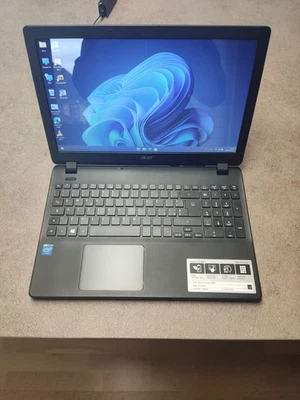 Notebook 15 pollici Acer Aspire E15 Start - Windows 11 Pro - Immagine 1 di 3