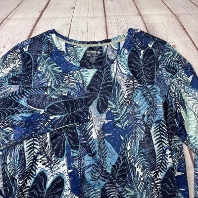 Camisa Reel Legends para mujer 1X azul estampado de hojas tropicales manga larga playa freeline Foto 1 de 4