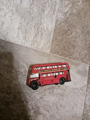 Autobús de dos pisos rojo Tin Wells Brimtoy Pocketoy AEC London Transport vintage   Foto 1 de 4