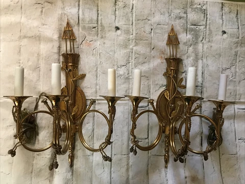 VTG Pair Brass Sconces Trio Hunt Horn Bugle Design w Acorn Tassels made in Spain Cover