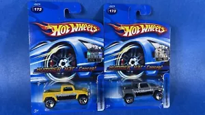 Hot Wheels Lot Of 2 Hummer H3T Concept Yellow & Gray Factory Sealed - Picture 1 of 12