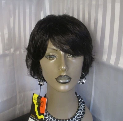 Peluca Motown Tress mediana corta color marrón oscuro 2 lotes de capas con flequillo NUEVO Foto 1 de 4