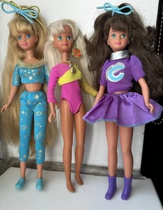 Lot Of 3 Vintage Skipper & Cheerleader, Courtney Doll, Hollywood Hair Etc - Bild 1 von 18