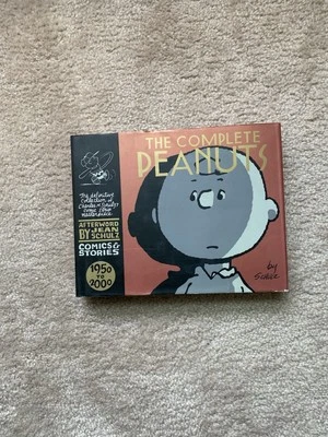 Полный Peanuts 1950-2000: Том 26, твердая обложка Schulz, Charles M., как... - Изображение 1 из 4