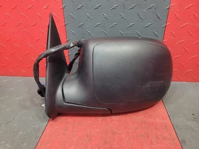 2004-2007 Chevrolet Silverado LH Driver Power Door Mirror w/Turn Signal - Image 1 of 4