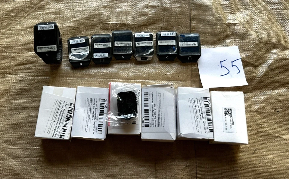 Lote de 7 Samsung Galaxy Gear 2 Neo 41,4 mm con cargadores Foto 1 de 4