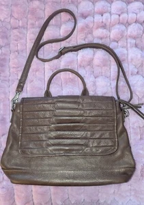 Day & Mood™ Brenna Top-Griff Umhängetasche schokobraun Leder Umhängetasche $ 228+ - Bild 1 von 15