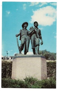 TOM e HUCK STATUA Cardiff Hill Frederick Hibbard Annibale Missouri cartolina MO - Foto 1 di 2