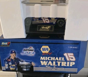2001 Michael Waltrip #15 NAPA Daytona 500 1/24 Scale Revell Monte Carlo 1/21,816 - Picture 1 of 4